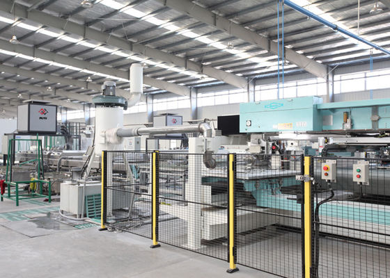 Chine Joint en verre automatique pour Backlite 1300 millimètres d'équipement de lavage en verre après le meulage fournisseur