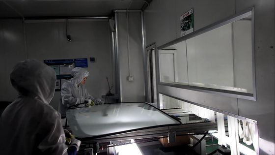 Chine Station en verre des véhicules à moteur de processus d'anneau en caoutchouc de vide de machine de stratification fournisseur
